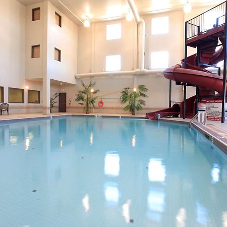 Coast Grimshaw Hotel & Suites מראה חיצוני תמונה