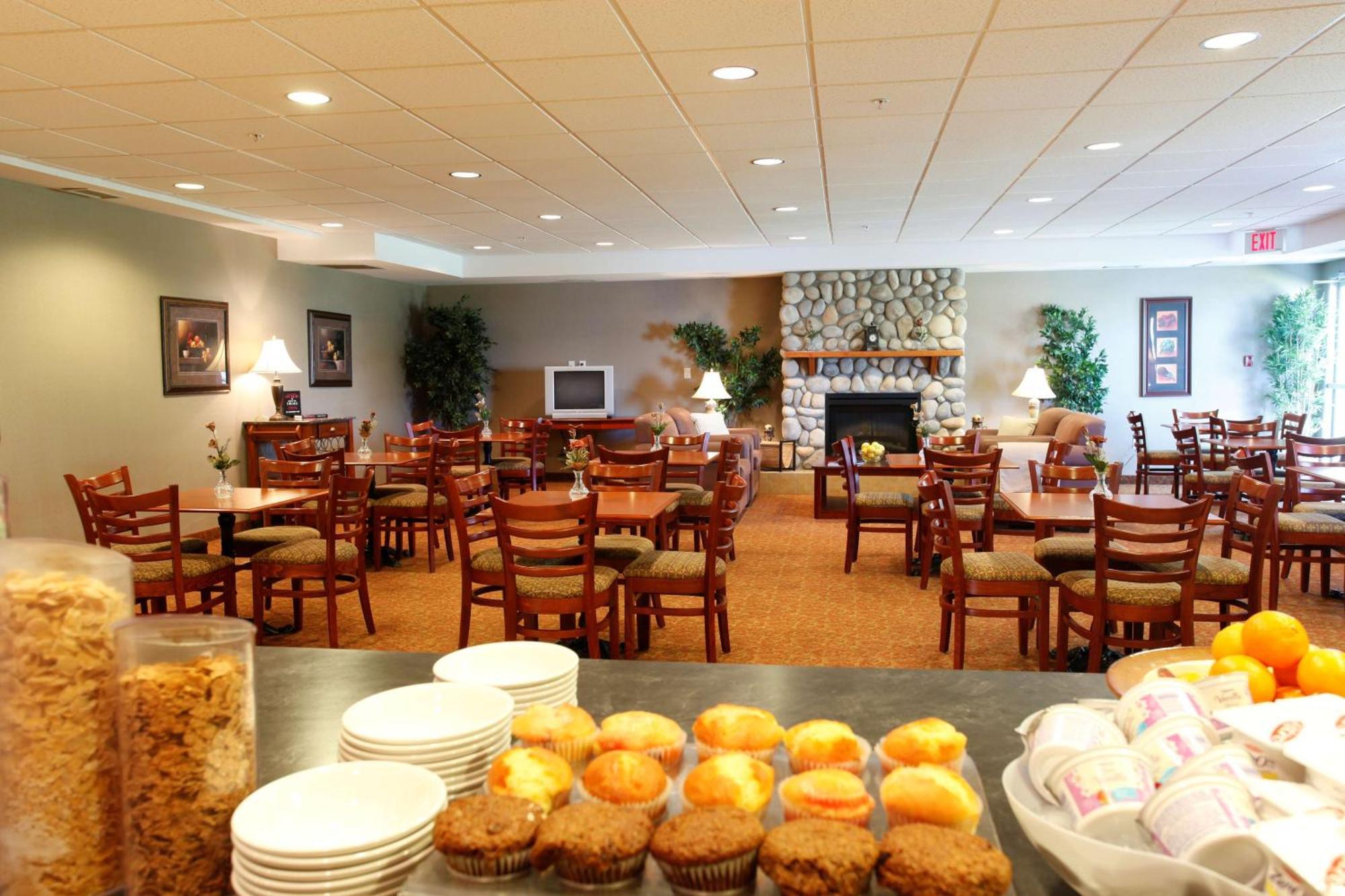 Coast Grimshaw Hotel & Suites מראה חיצוני תמונה