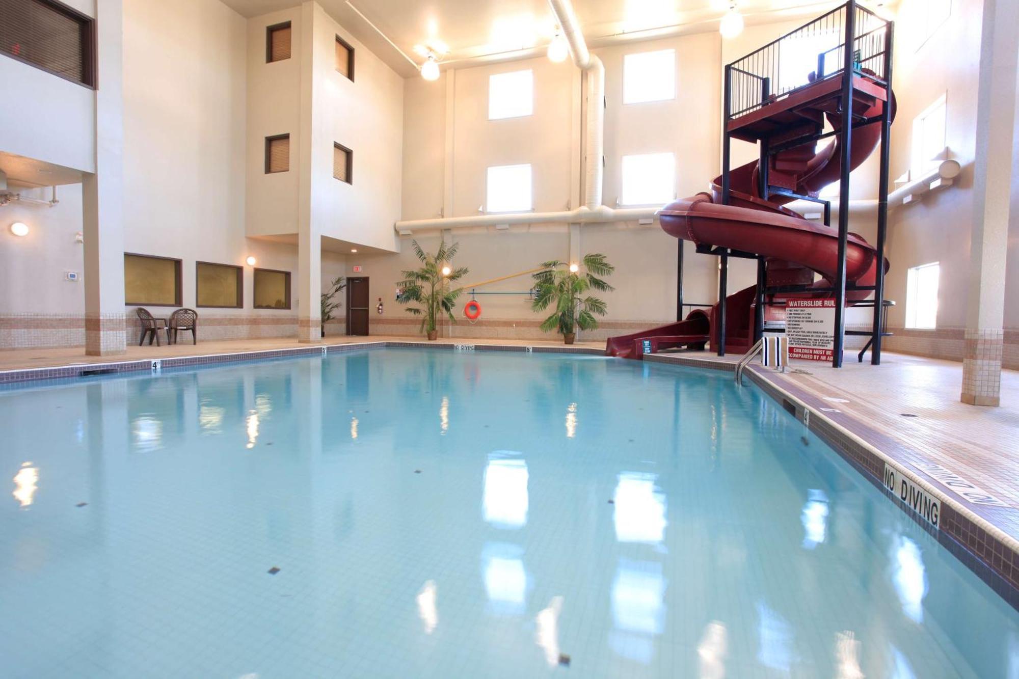 Coast Grimshaw Hotel & Suites מראה חיצוני תמונה
