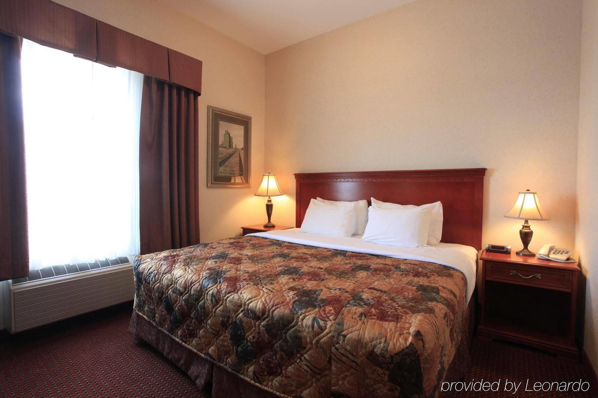 Coast Grimshaw Hotel & Suites מראה חיצוני תמונה